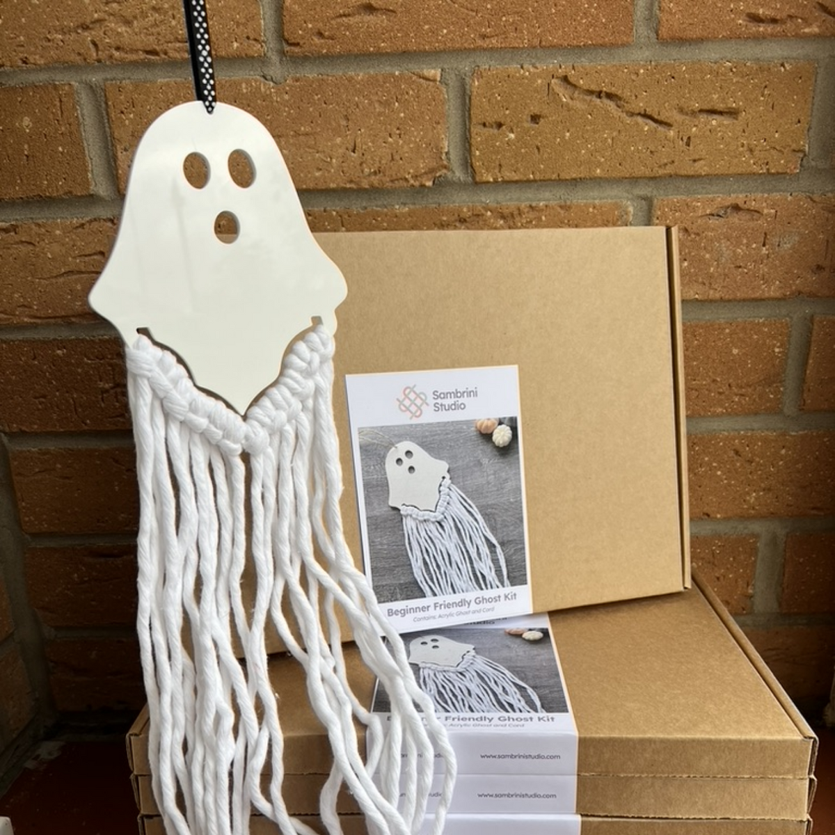 Beginner-Friendly Macramé Ghost Kit