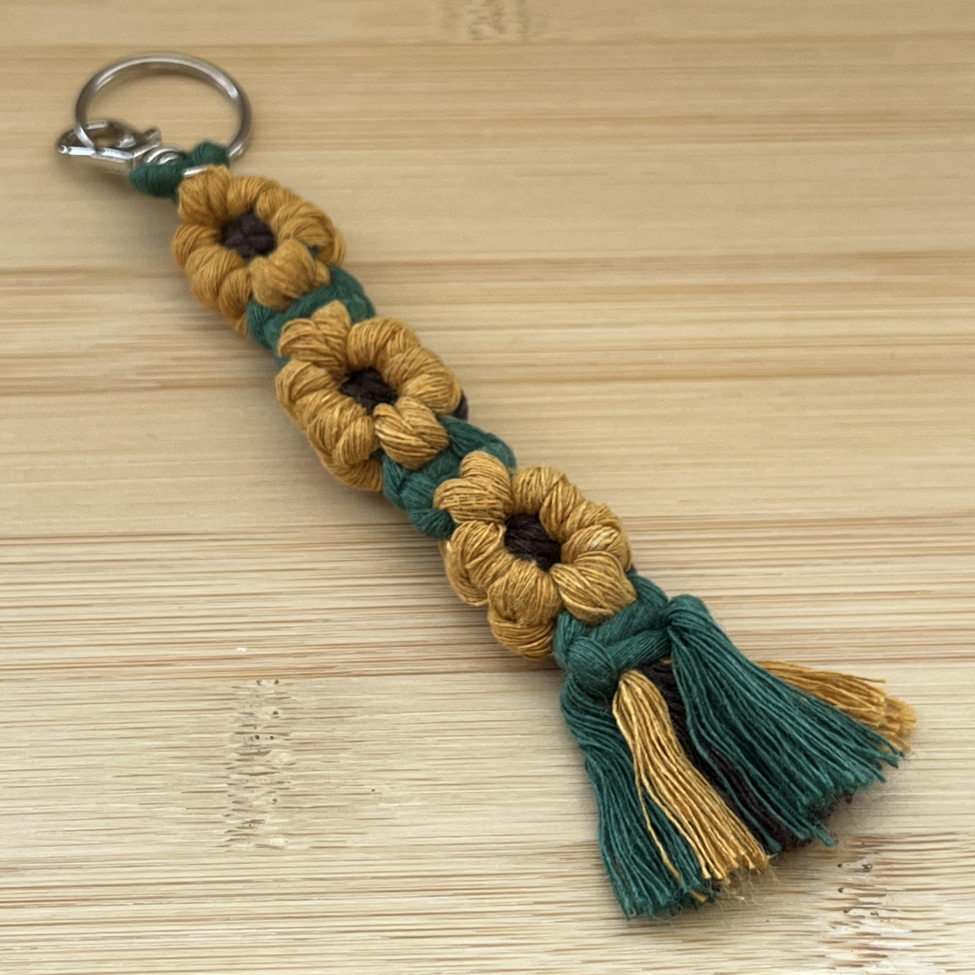 🌻 Macramé Sunflower Keychain