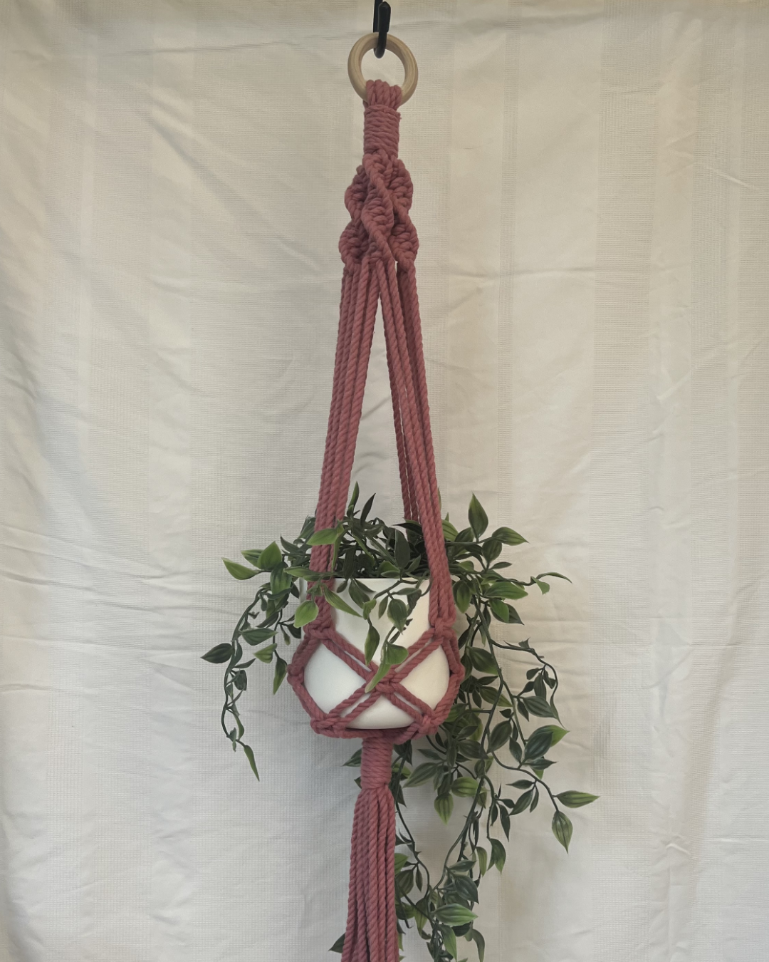 🌸 Soft Pink Plant Hangers – Handmade with 100% Recycled Cotton